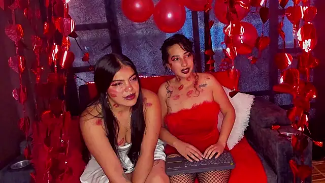 SOPHI WOLFF online show from 02.14.25