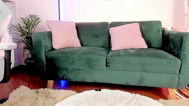 Snapshot of tattoo_ninja_kittyy chatting on 02.24.25 tattoo ninja kittyy online show from 02.24.25