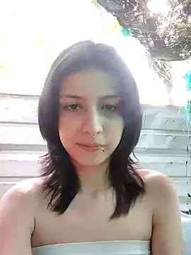 Snapshot of Maiden-Hot chatting on 02.26.25 Maiden-Hot online show from 02.26.25