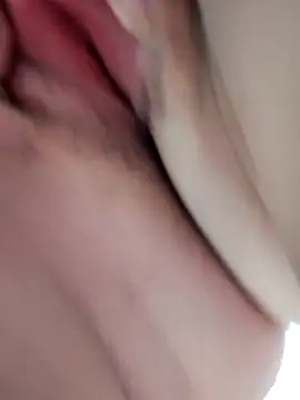 Maiden-Hot online show from 04.09.26