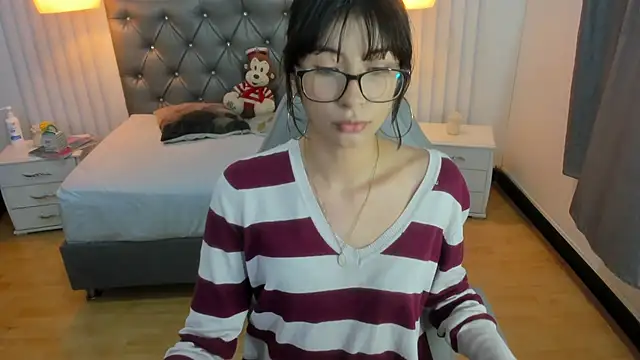 mia vanucci1 online show from 03.08.25