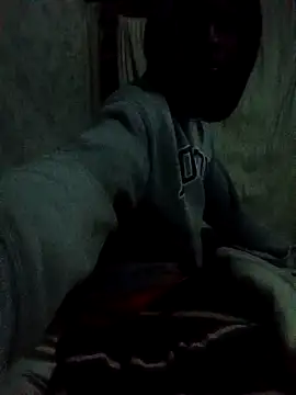 Snapshot of Velvet69 chatting on 11.24.25 Velvet69 online show from 11.24.25