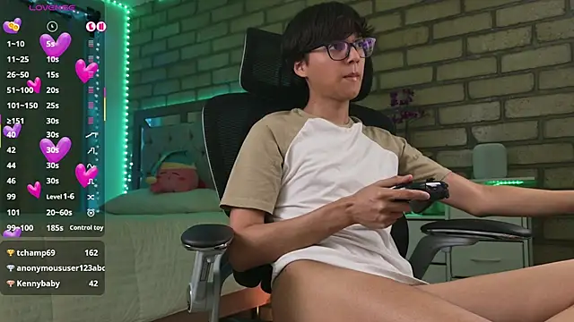 Snapshot of biel_biel chatting on 03.05.25 biel biel online show from 03.05.25