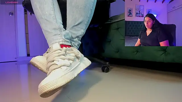 aleya bliss online show from 11.28.25