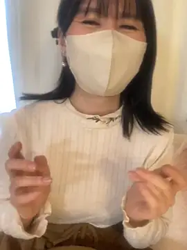 Snapshot of MURA-saki chatting on 02.26.25 MURA-saki online show from 02.26.25