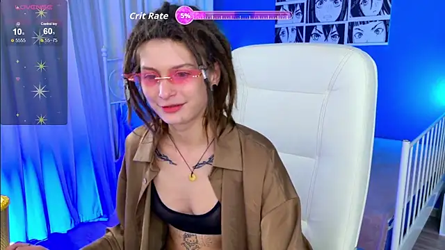 Snapshot of AnTikaMy chatting on 10.11.25 AnTikaMy online show from 10.11.25