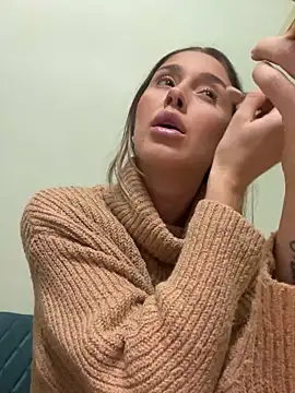 Snapshot of Anya-Ray chatting on 02.07.25 Anya-Ray online show from 02.07.25