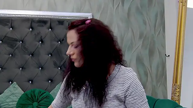 Snapshot of LissaAnn chatting on 02.14.25 LissaAnn online show from 02.14.25