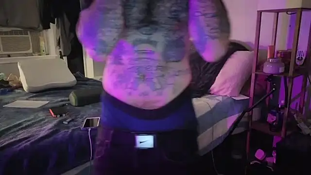 cruz815 online show from 04.12.26