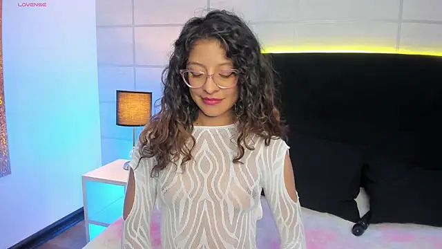 mac-sara online show from 11.03.25