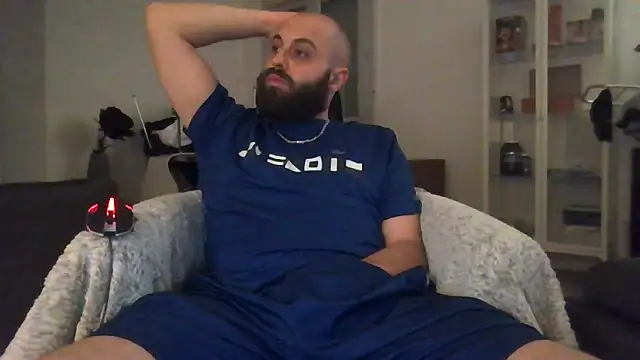 Snapshot of Zer_oki chatting on 01.31.25 Zer oki online show from 01.31.25