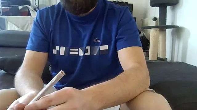 Snapshot of Zer_oki chatting on 02.14.25 Zer oki online show from 02.14.25