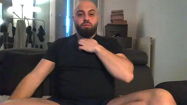 Snapshot of Zer_oki chatting on 01.10.26 Zer oki online show from 01.10.26