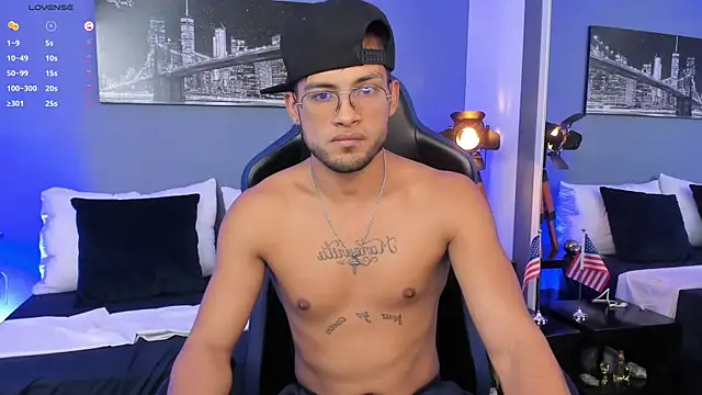 Max Conor1 online show from 02.27.26