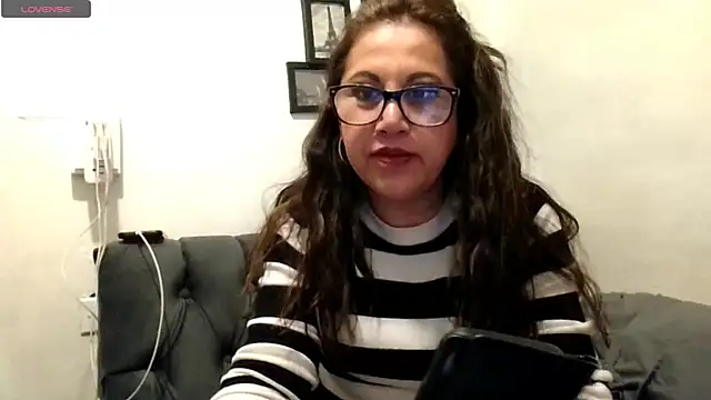 MirandaLatinaLovely online show from 02.10.26