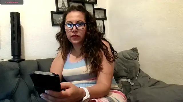 MirandaLatinaLovely online show from 05.12.26