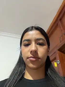 Snapshot of eva_roseee chatting on 05.15.26 eva roseee online show from 05.15.26
