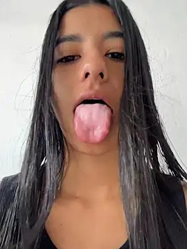 Snapshot of eva_roseee chatting on 06.20.26 eva roseee online show from 06.20.26
