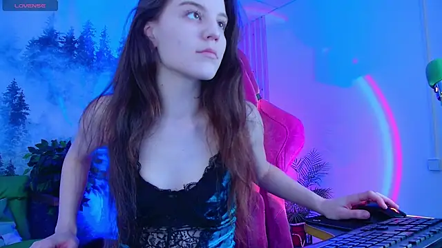 MilaStoyne online show from 01.15.26