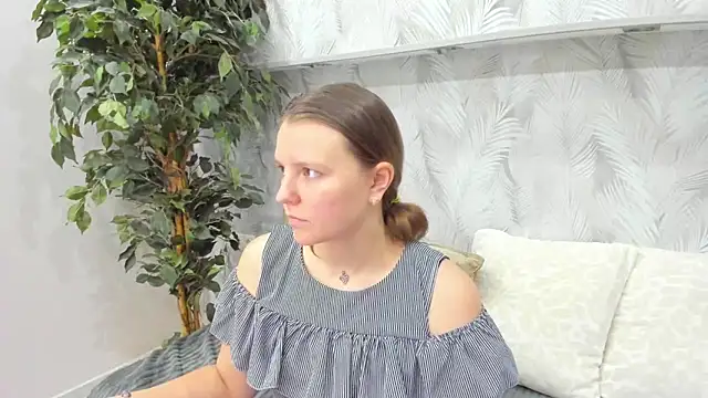 Snapshot of Jenny_Jimmy chatting on 06.16.26 Jenny Jimmy online show from 06.16.26