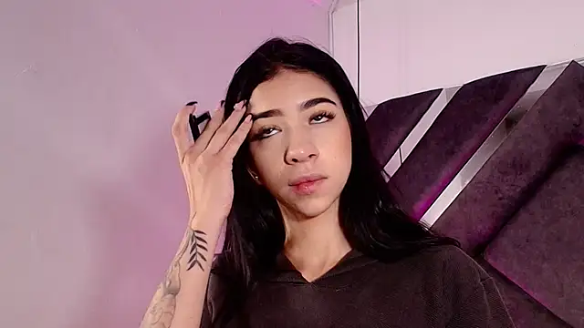 sara lopee1 online show from 09.29.25