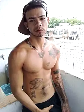 Niick01  online show from 04.15.26