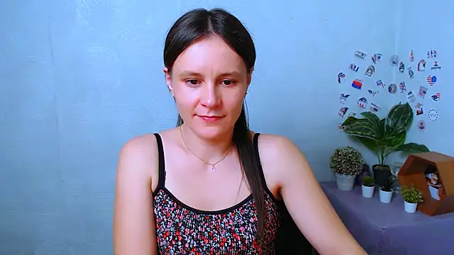 ValeriaHeart  online show from 12.22.25