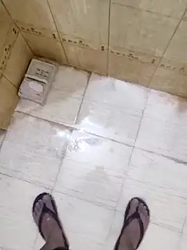 Snapshot of Hot_funky_boy chatting on 03.13.25 Hot funky boy online show from 03.13.25