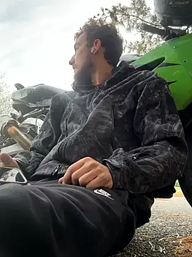 Codybugs0206 online show from 10.19.25