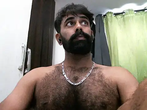Snapshot of indianhairybull chatting on 02.05.25 indianhairybull online show from 02.05.25