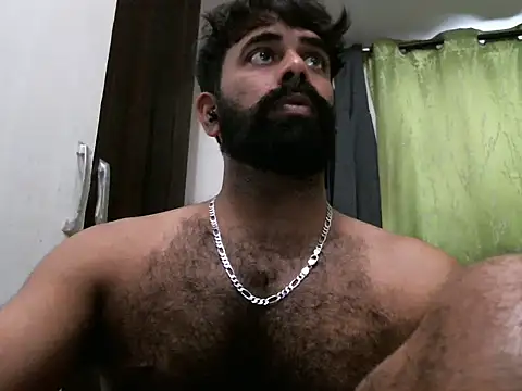 Snapshot of indianhairybull chatting on 02.20.25 indianhairybull online show from 02.20.25