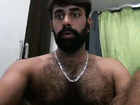 Snapshot of indianhairybull chatting on 02.22.25 indianhairybull online show from 02.22.25