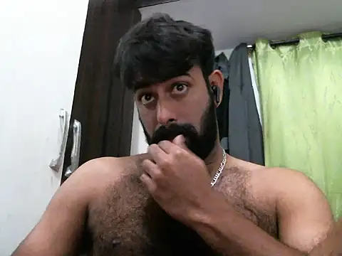 Snapshot of indianhairybull chatting on 02.26.25 indianhairybull online show from 02.26.25