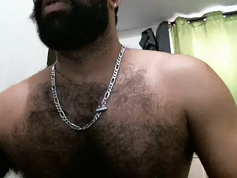Snapshot of indianhairybull chatting on 03.19.25 indianhairybull online show from 03.19.25