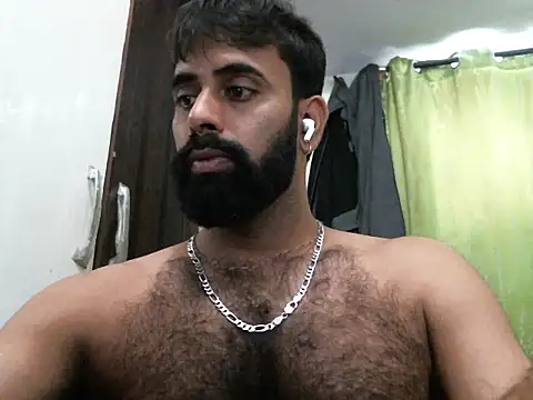 Snapshot of indianhairybull chatting on 09.25.25 indianhairybull online show from 09.25.25