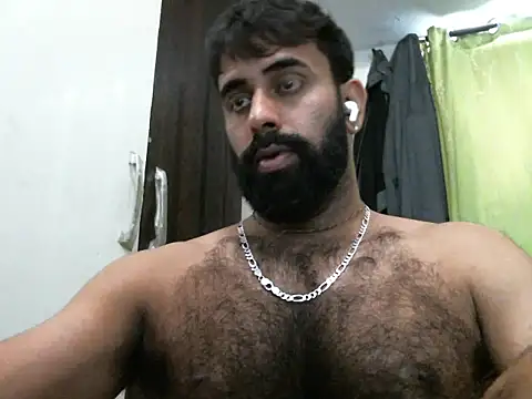 Snapshot of indianhairybull chatting on 09.27.25 indianhairybull online show from 09.27.25