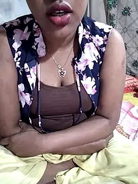 Snapshot of monekhan123 chatting on 02.05.25 monekhan123 online show from 02.05.25