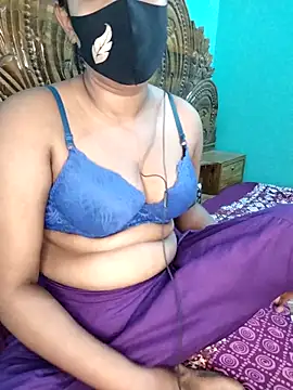 Snapshot of monekhan123 chatting on 09.09.25 monekhan123 online show from 09.09.25