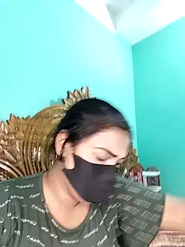 Snapshot of monekhan123 chatting on 10.26.25 monekhan123 online show from 10.26.25