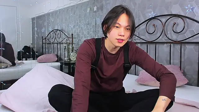 Snapshot of just_gay_ chatting on 01.31.25 just gay online show from 01.31.25