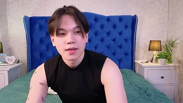 Snapshot of just_gay_ chatting on 03.06.25 just gay online show from 03.06.25