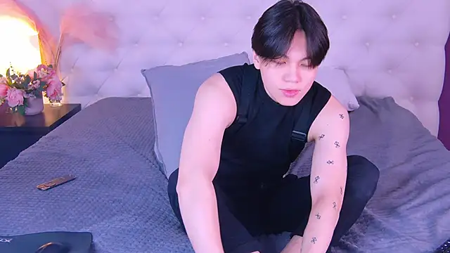 Snapshot of just_gay_ chatting on 03.15.25 just gay online show from 03.15.25