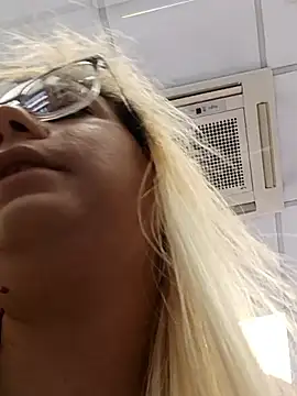 Mia RainX online show from 05.14.26