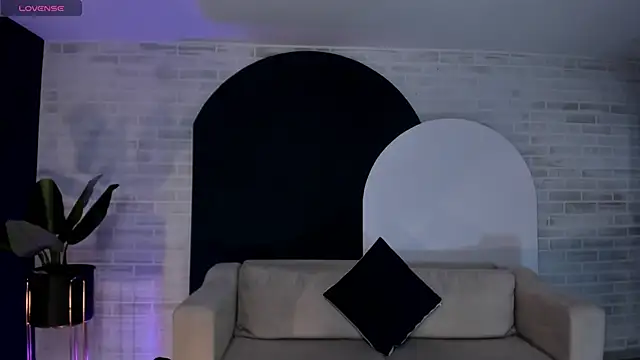 Snapshot of BeccaBaxter chatting on 02.21.26 BeccaBaxter online show from 02.21.26