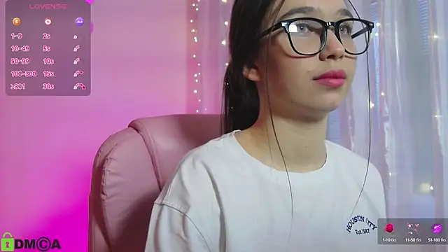 Snapshot of Arianahot777 chatting on 02.04.25 Arianahot777 online show from 02.04.25