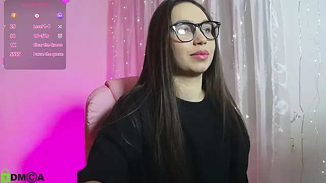 Snapshot of Arianahot777 chatting on 02.05.25 Arianahot777 online show from 02.05.25