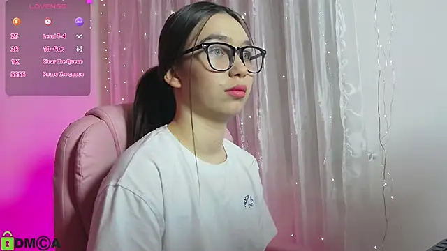 Snapshot of Arianahot777 chatting on 02.07.25 Arianahot777 online show from 02.07.25