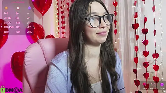 Snapshot of Arianahot777 chatting on 02.15.25 Arianahot777 online show from 02.15.25