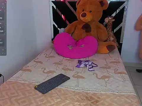 CatalinaSmith1 online show from 03.02.25