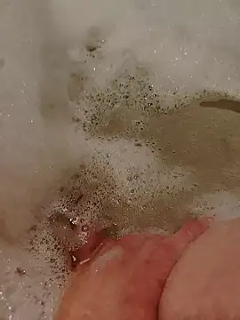 Snapshot of bouraktom6 chatting on 10.02.25 bouraktom6 online show from 10.02.25